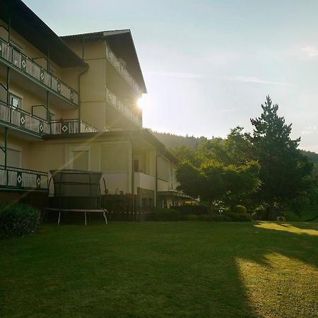 Appartementhotel Karawankenblick Pörtschach am Wörthersee Exteriör bild